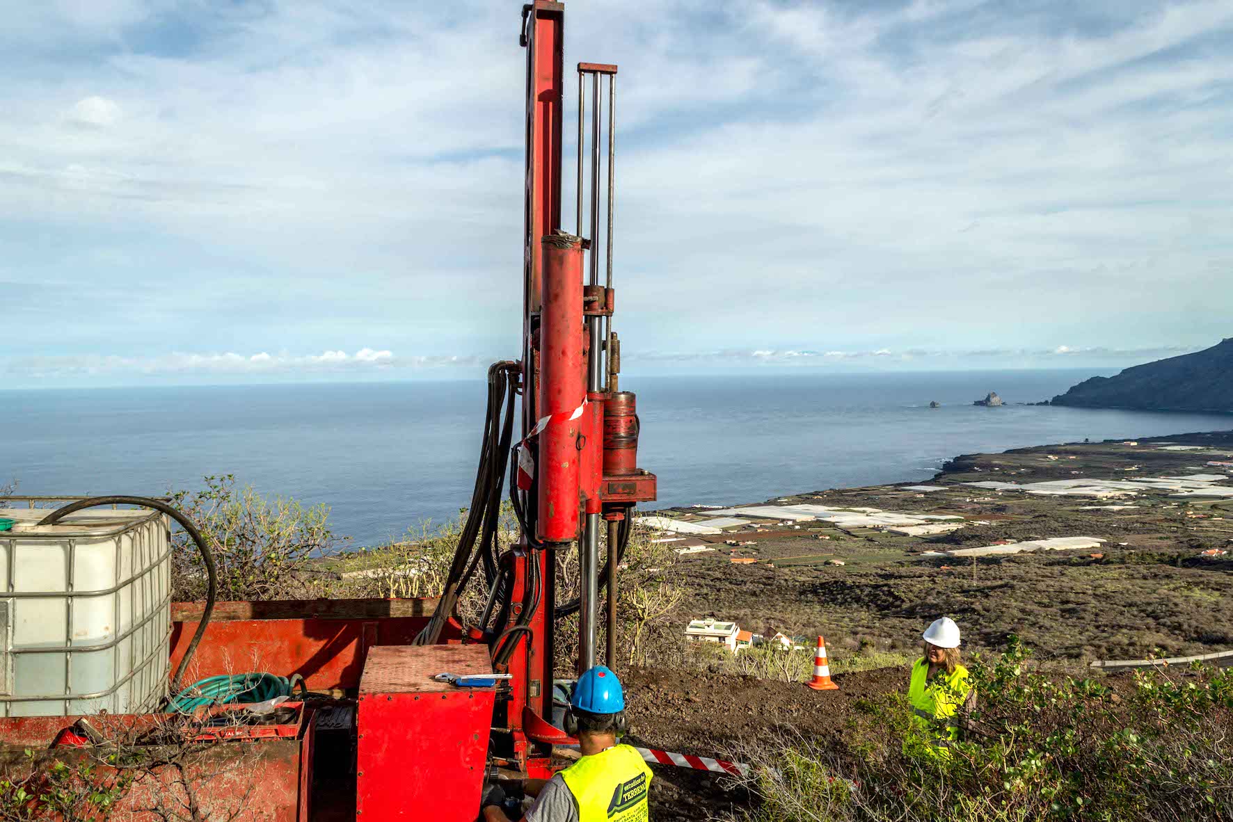 El Gobierno de Canarias inicia los estudios del suelo previos a las obras del depósito de agua de Artero, en La Frontera