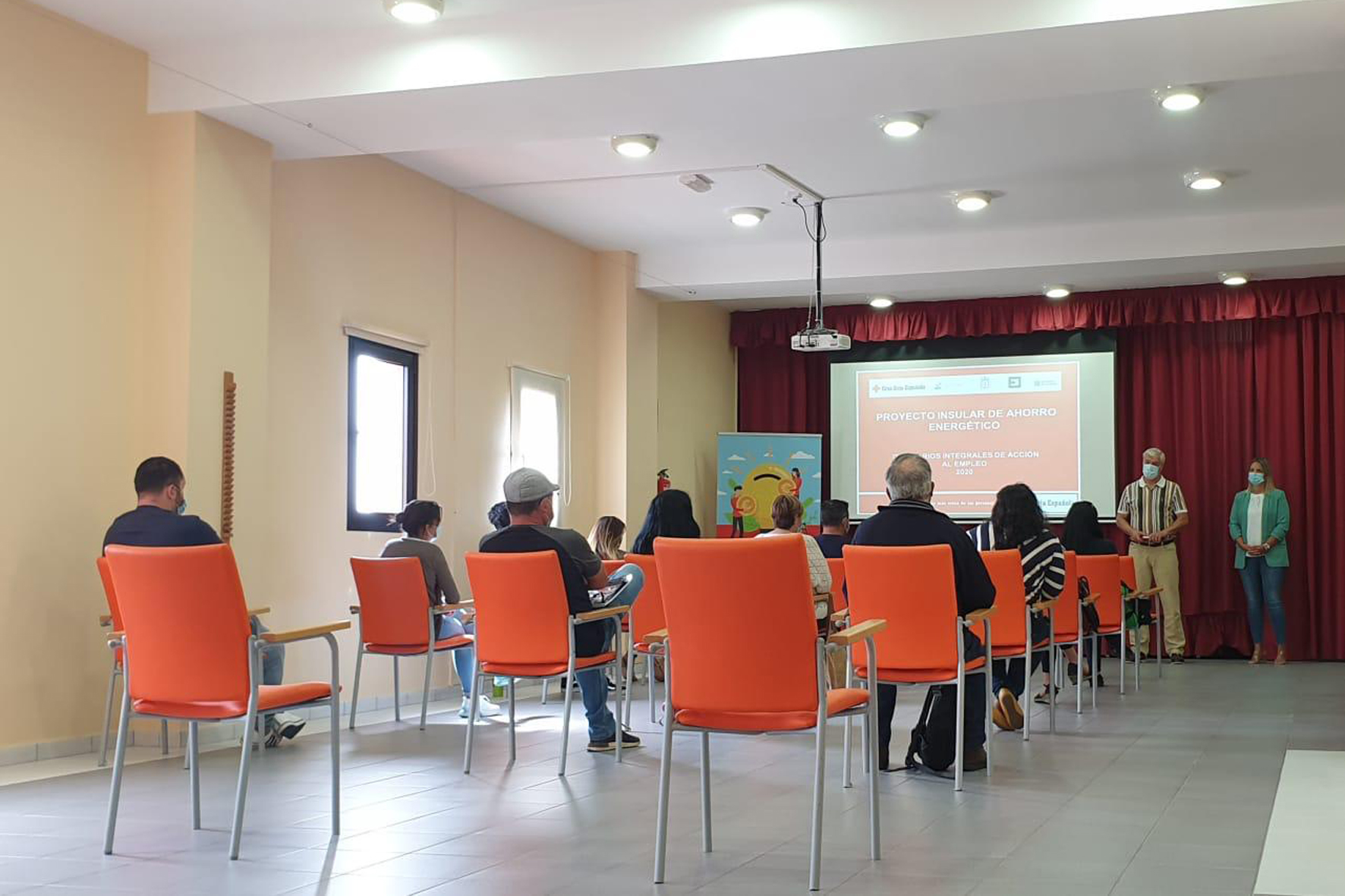 Cruz Roja El Hierro presenta el Plan de Empleo “Educando en el ahorro energético”