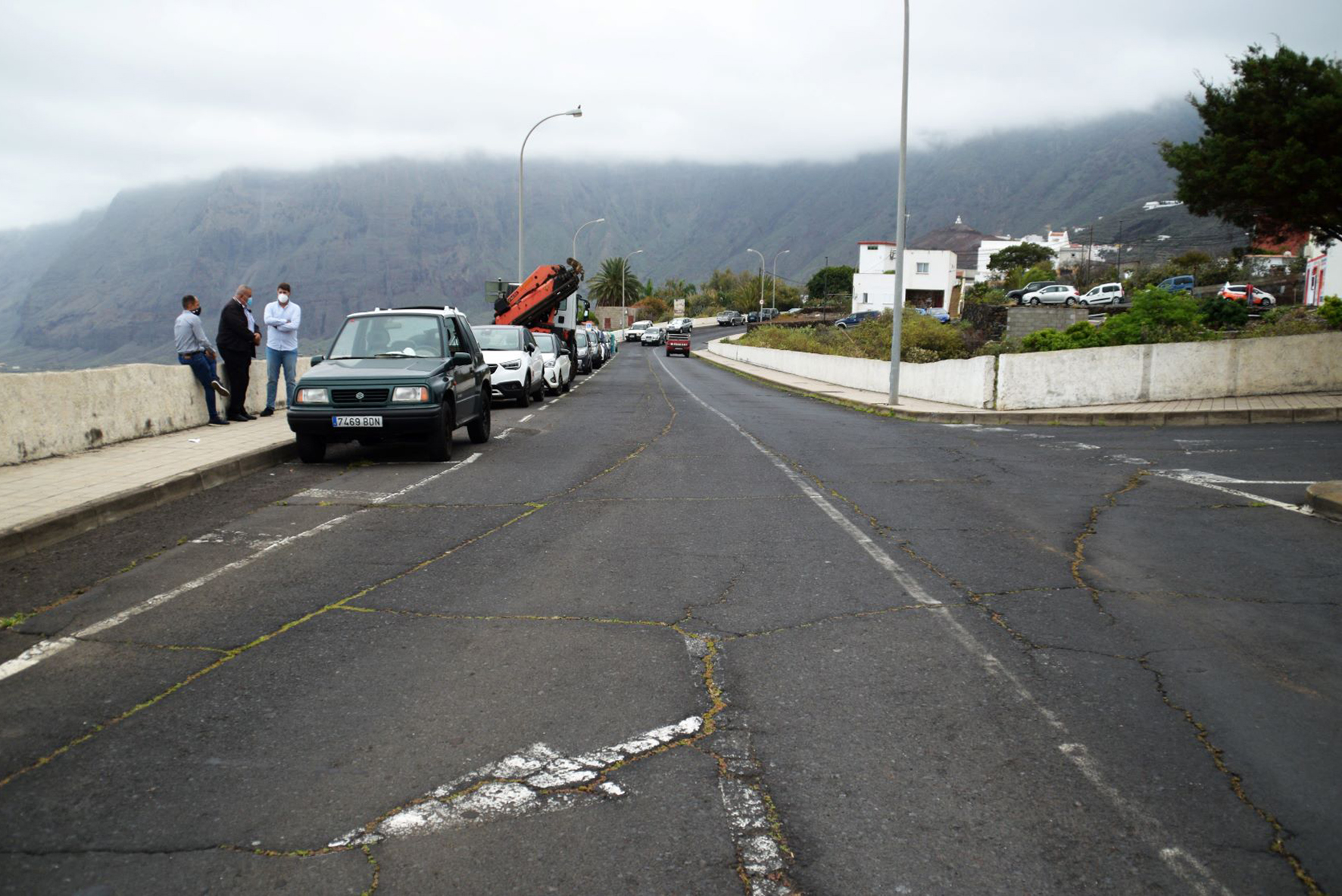 La Frontera ejecuta obras de saneamiento en las calles de San Salvador y El Drago