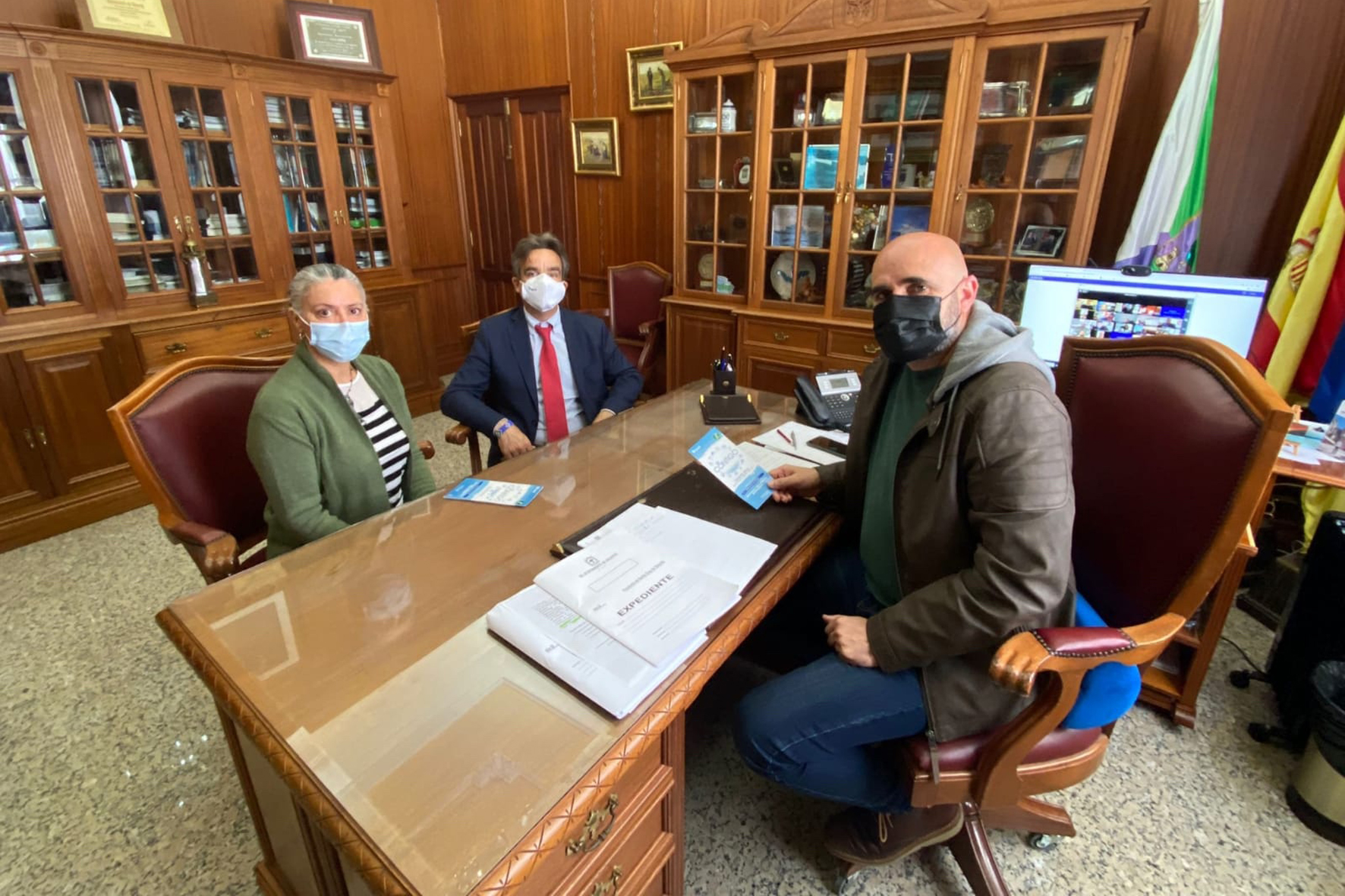Valverde se adhiere al proyecto “Fórmate” promovido por Radio ECCA