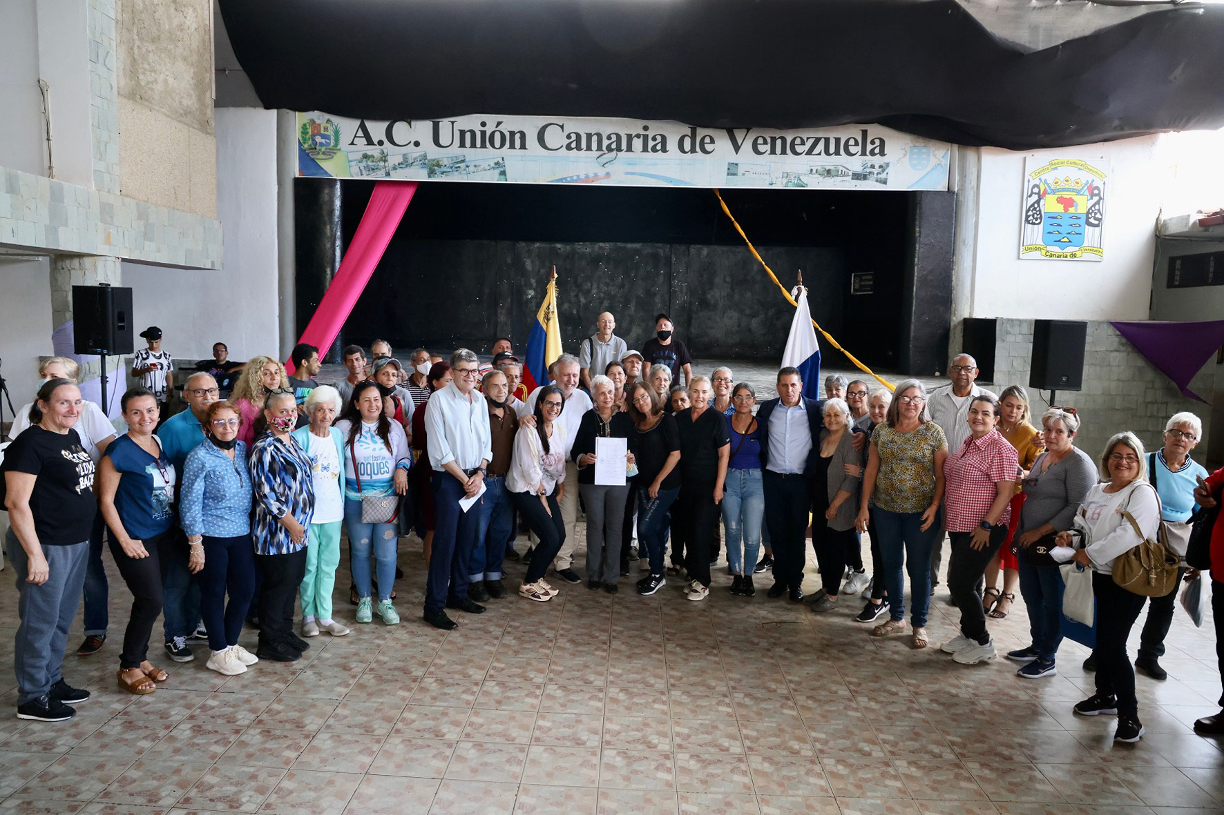El Presidente de Canarias inicia su agenda en Venezuela donde viven unos 55.000 canarios y descendientes