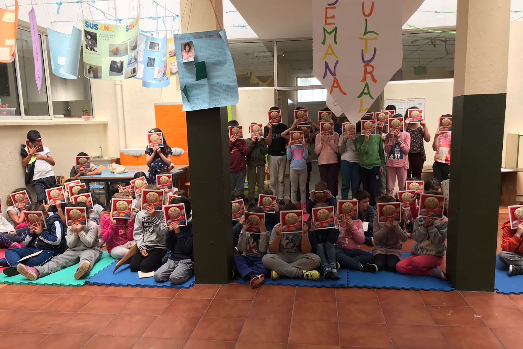El Pinar reparte más de 100 libros entre los alumnos del municipio